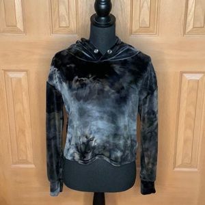 Velvet Black/Grey tie die cropped hoodie